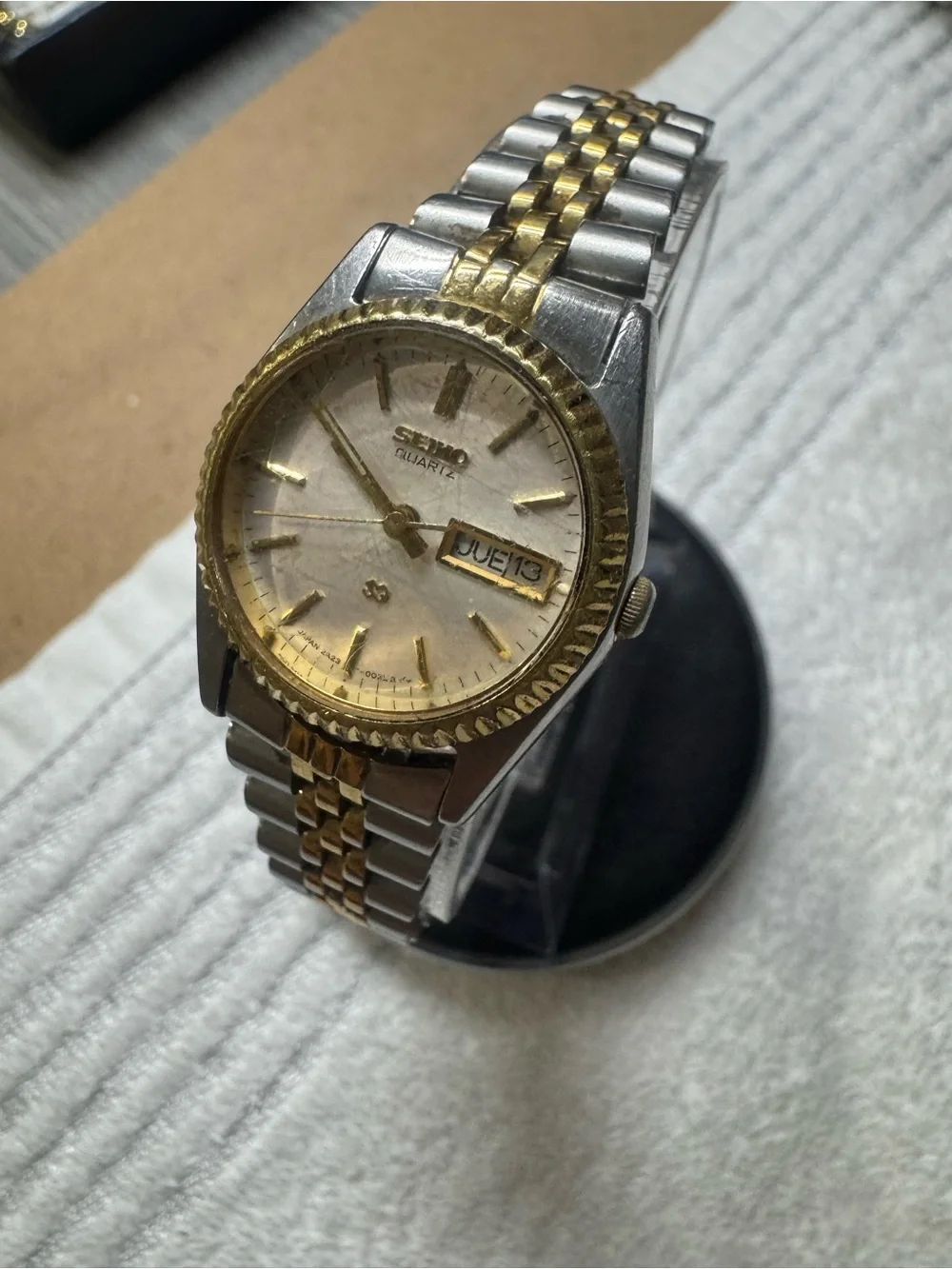 Seiko sq Two-Tone Silver and Gold Men's Quartz Watch